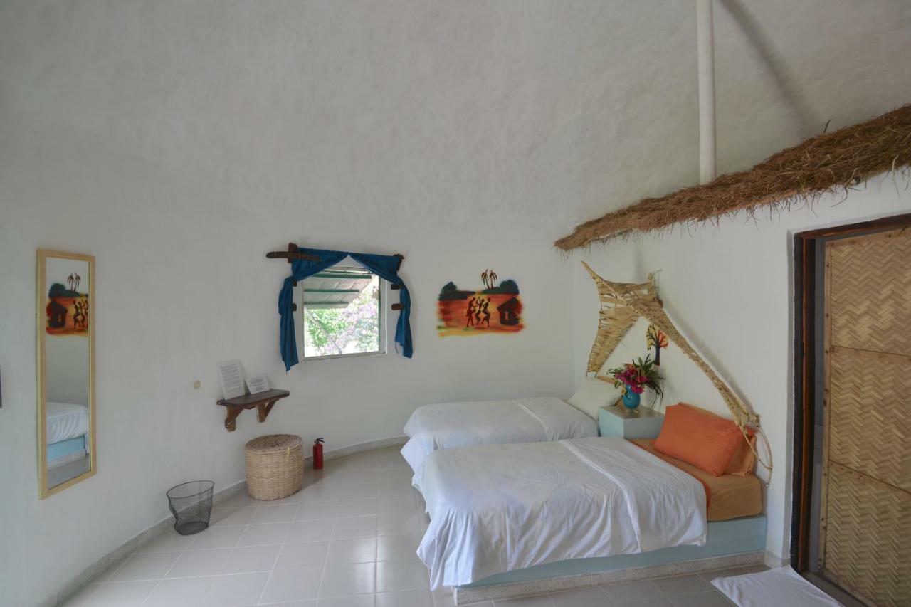 Footsteps Eco-Lodge Gunjur Rum bild
